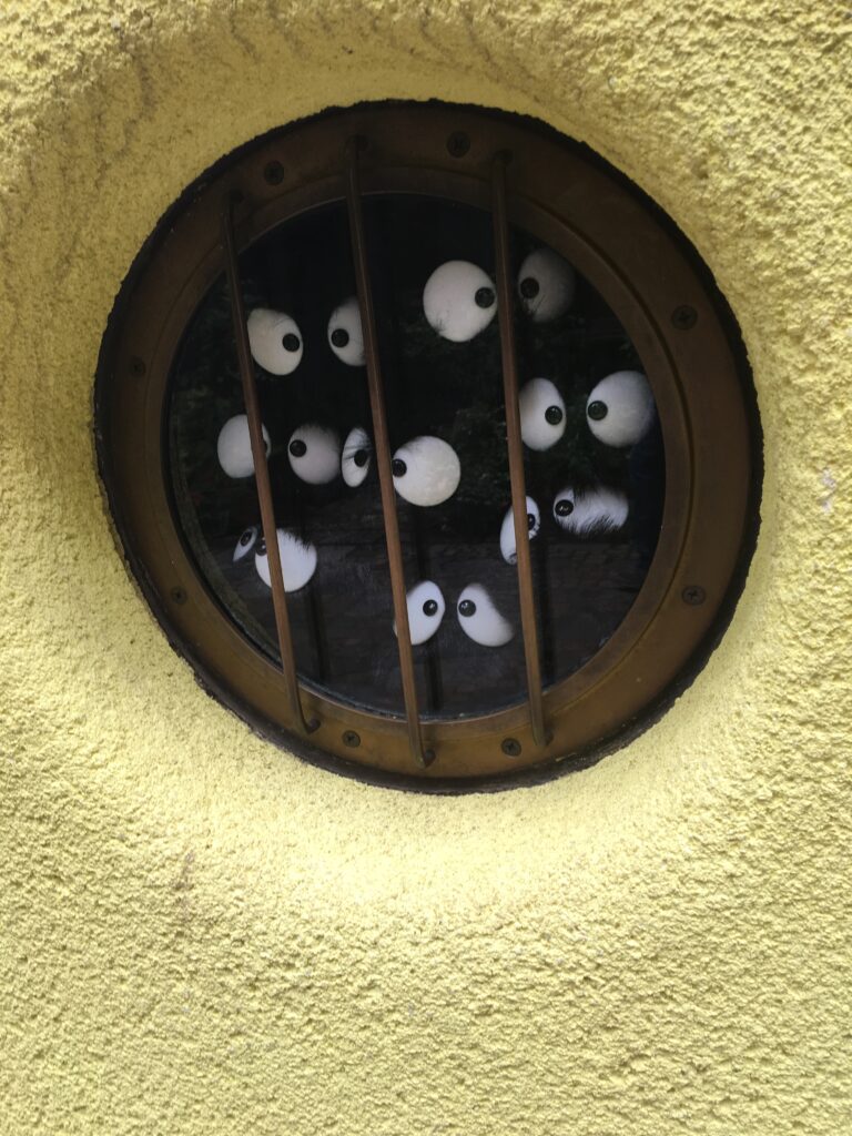 Музей анимации студии Ghibli Черные чернушки из анимэ