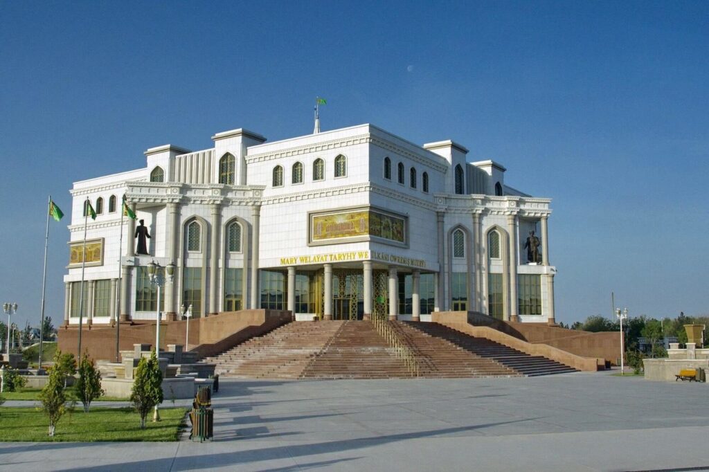 Туркменистан: ТОП-5 зон комфорта музей Марыйского велаята
