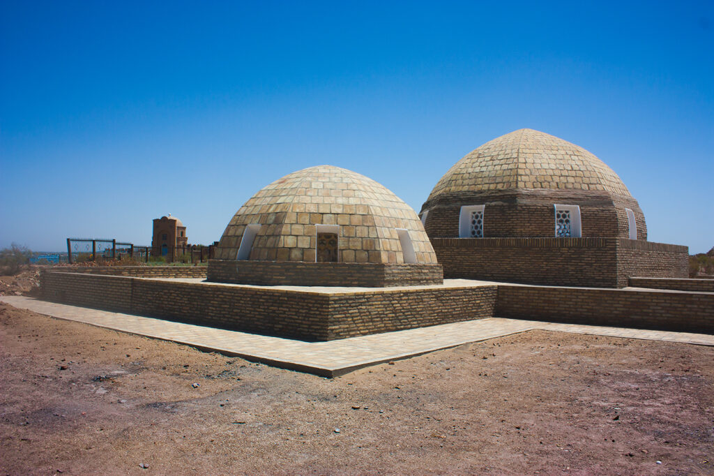 Полуподземный мавзолей Мазлумхан-сулу