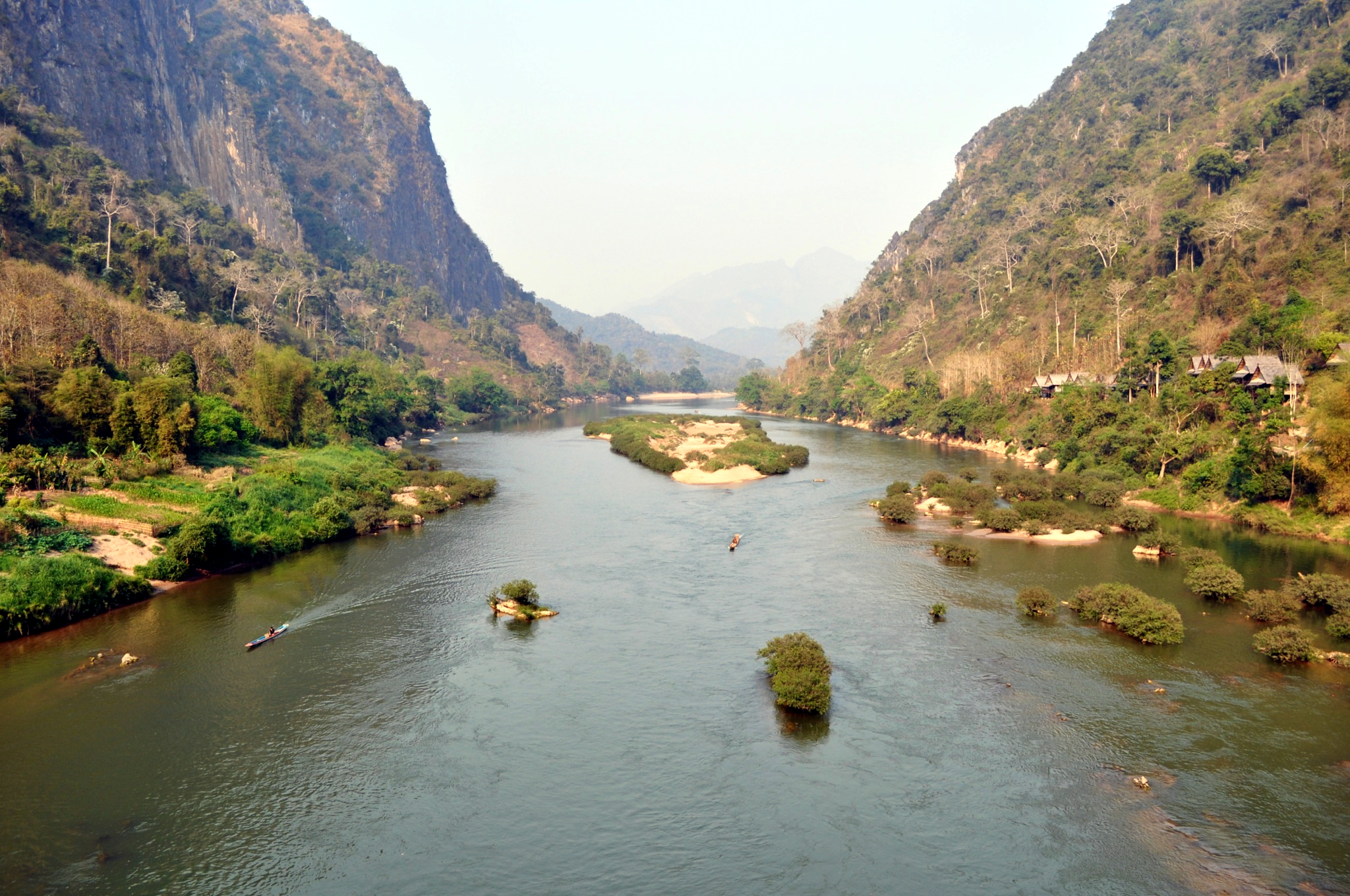 Индия китай реки. Река Ланьцанцзян. Меконг. Реки Китая. Важные реки в Китае.