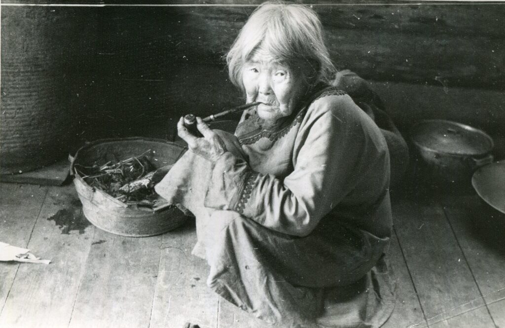 Ольга Дигор, 100-летняя старушка, 1958. Фото А.В.Смоляк